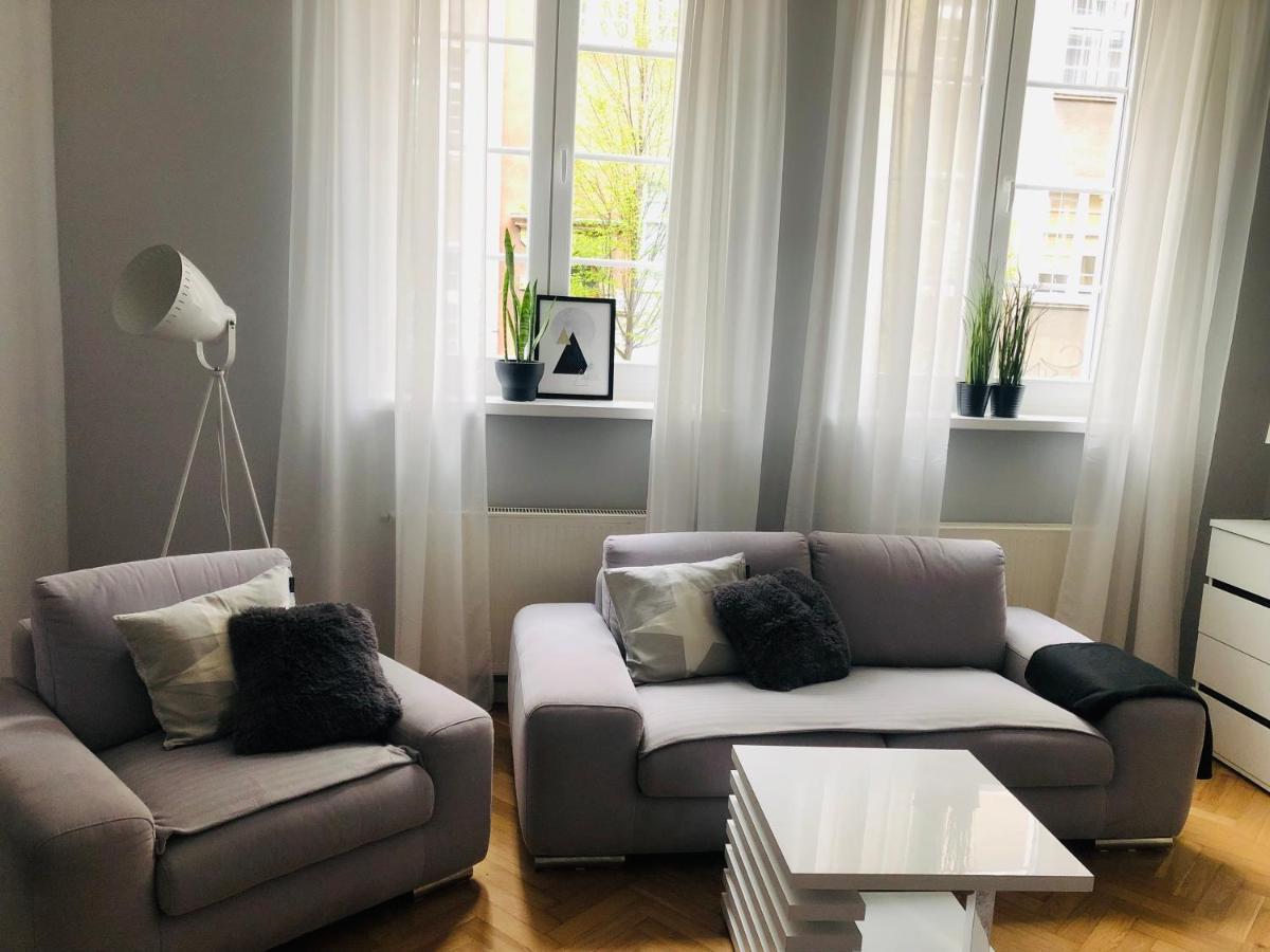 Apartament Zlotnikow Danzica Esterno foto